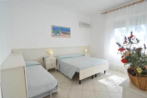 Imagen de la habitación del Hotel Villa Rodriguez. Foto 8