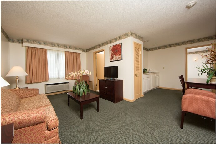 Imagen de la habitación del Hotel Villa Roma Resort and Conference Center. Foto 20