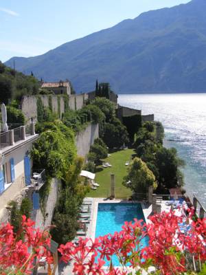 Imagen de la piscina del Hotel Villa Romantica, Limone sul Garda. Foto 5
