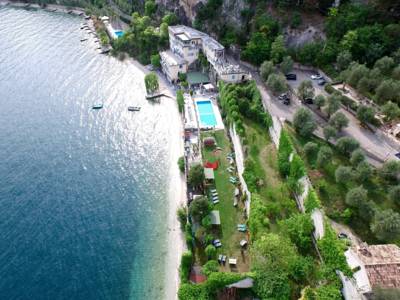 Imagen general del Hotel Villa Romantica, Limone sul Garda. Foto 3