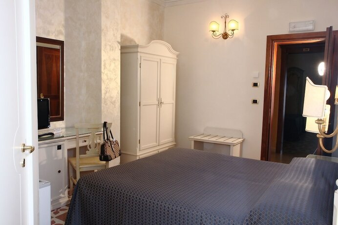 Imagen general del Hotel Villa Rosa Antico. Foto 3