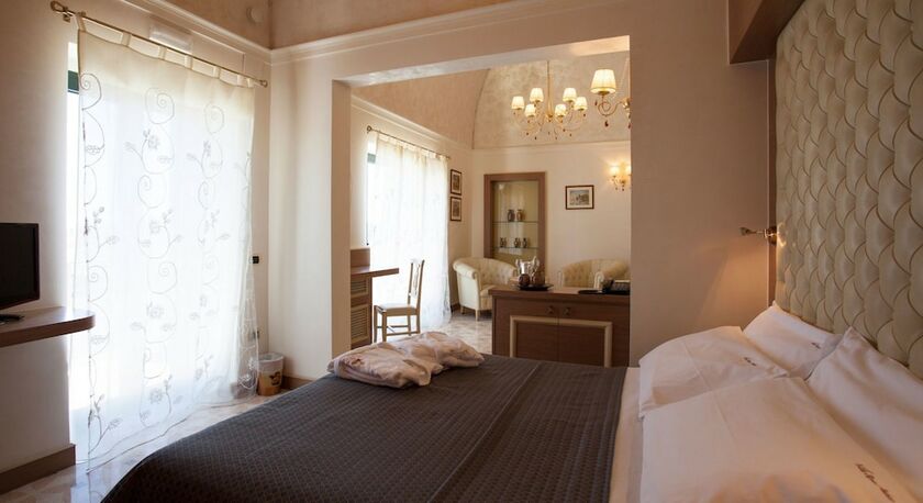 Imagen general del Hotel Villa Rosa Antico. Foto 11