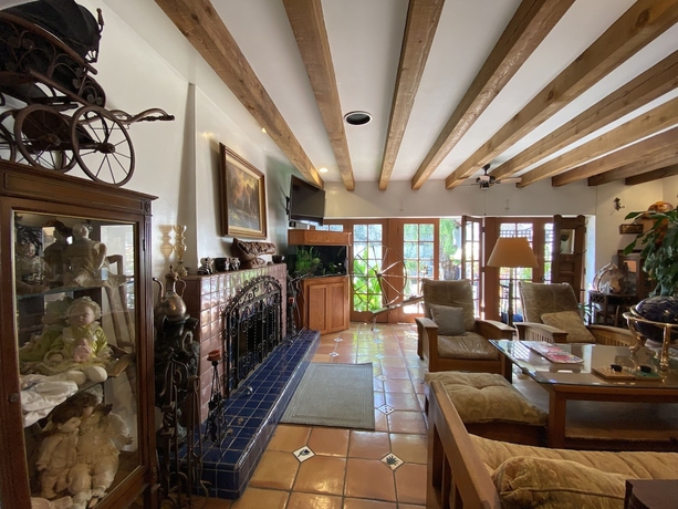 Imagen de los interiores del Hotel Villa Rosa Inn. Foto 19