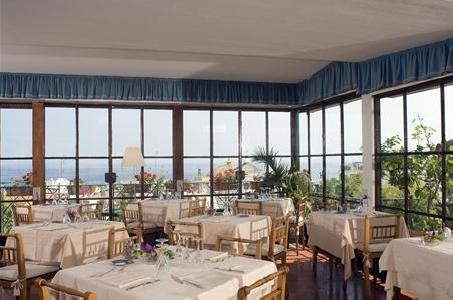 Imagen de la piscina del Hotel Villa Rosa, Ischia. Foto 9