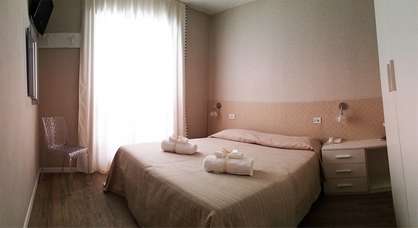 Imagen de la habitación del Hotel Villa Rosa, Porto Azzurro. Foto 9
