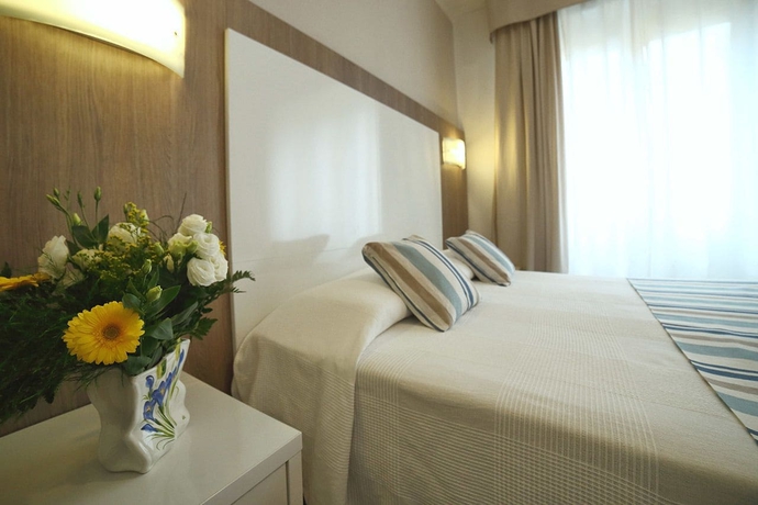 Imagen de la habitación del Hotel Villa Rosa, Sestri Levante. Foto 19