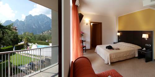 Imagen de la habitación del Hotel Villa Rosa, Torbole Sul Garda. Foto 3