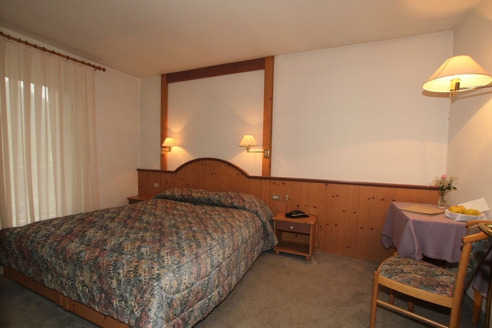 Imagen de la habitación del Hotel Villa Rosa, Val di Fassa. Foto 11