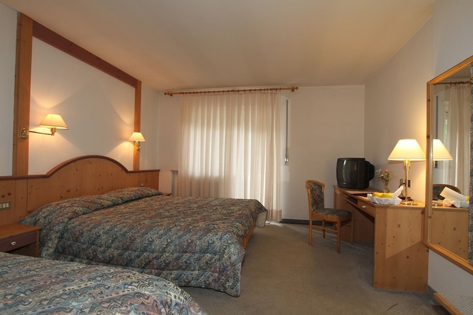 Imagen de la habitación del Hotel Villa Rosa, Val di Fassa. Foto 12