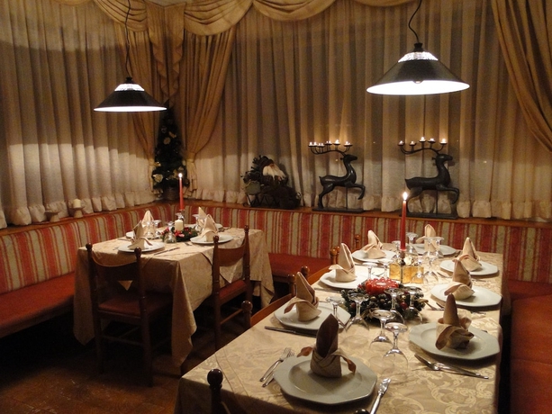 Imagen del bar/restaurante del Hotel Villa Rosa, Val di Fassa. Foto 6