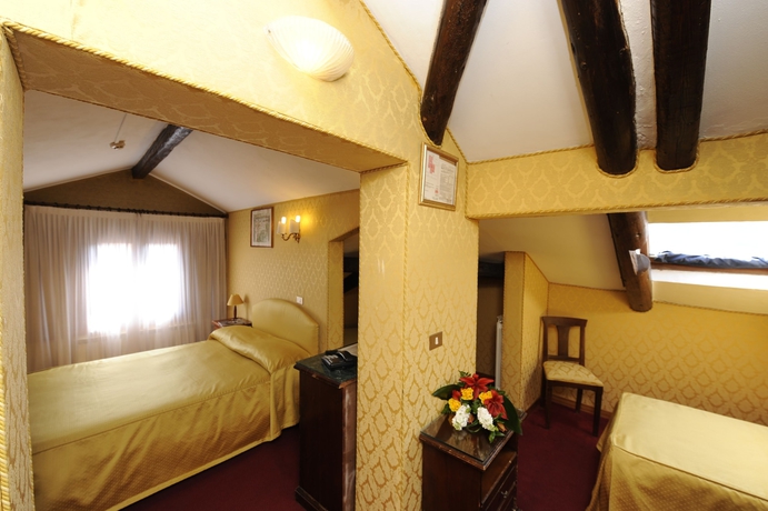 Imagen de la habitación del Hotel Villa Rosa, Venecia. Foto 6