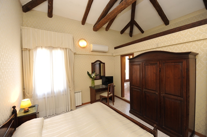 Imagen de la habitación del Hotel Villa Rosa, Venecia. Foto 7