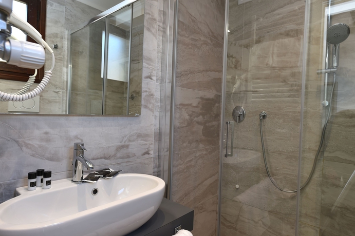 Imagen de la habitación del Hotel Villa Rosa, Venecia. Foto 10