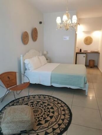 Imagen de la habitación del Hotel Villa Rose, Ormos Athinios. Foto 15
