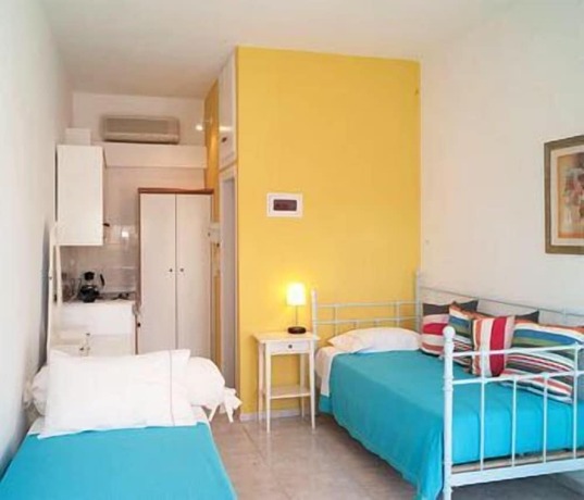 Imagen general del Hotel Villa Rose, Ormos Athinios. Foto 7