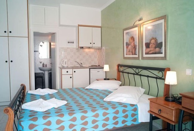 Imagen general del Hotel Villa Rose, Ormos Athinios. Foto 9