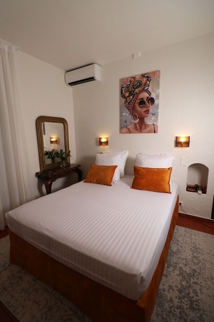 Imagen de la habitación del Hotel Villa Roseraie. Foto 4