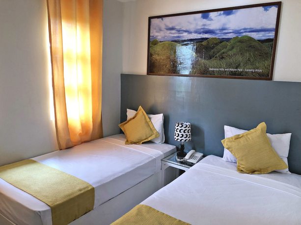 Imagen de la habitación del Hotel Villa Rosita, Naga. Foto 9