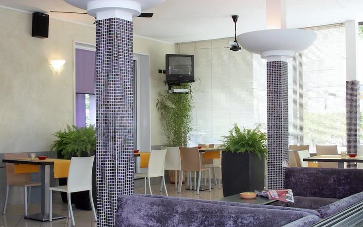 Imagen de los interiores del Hotel Villa Rossi. Foto 20