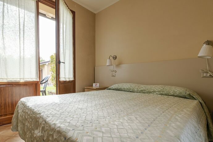 Imagen de la habitación del Hotel Villa Rosy, Marina di Torre del Lago. Foto 18