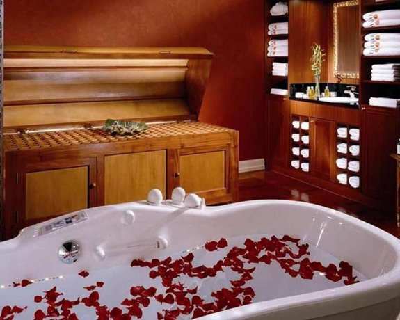 Imagen de la piscina del Hotel Villa Rothschild, An Autograph Collection. Foto 14