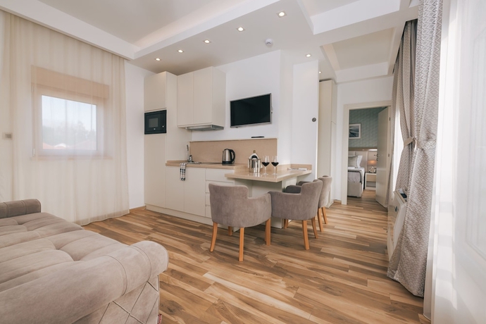 Imagen de la habitación del Hotel Villa Royal Apartments. Foto 17