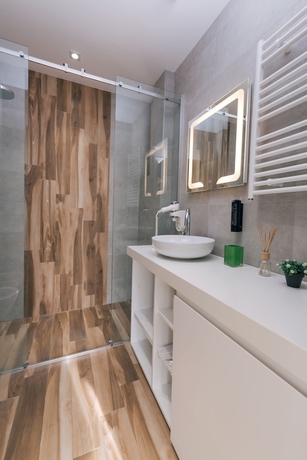 Imagen de la habitación del Hotel Villa Royal Apartments. Foto 18