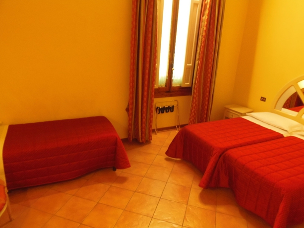 Imagen de la habitación del Hotel Villa Royal, Florencia. Foto 4