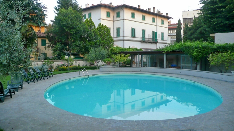 Imagen de la piscina del Hotel Villa Royal, Florencia. Foto 14