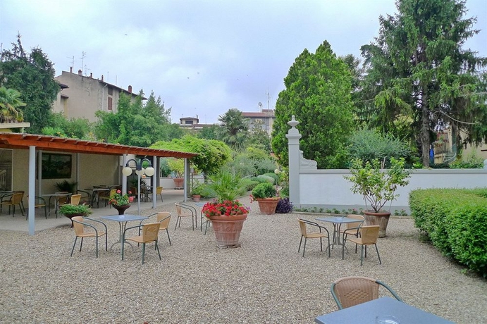 Imagen de los exteriores del Hotel Villa Royal, Florencia. Foto 12