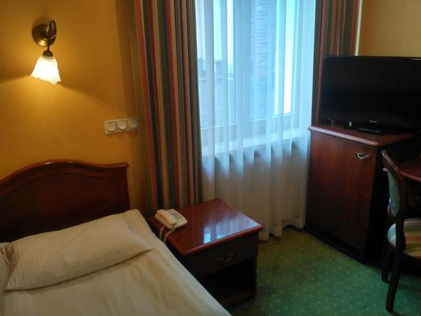 Imagen de la habitación del Hotel Villa Royal, Ostr&oacute;w Wielkopolski. Foto 3