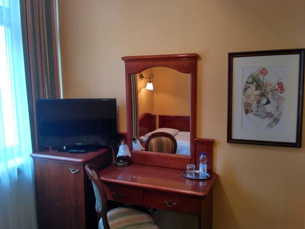 Imagen de la habitación del Hotel Villa Royal, Ostr&oacute;w Wielkopolski. Foto 7