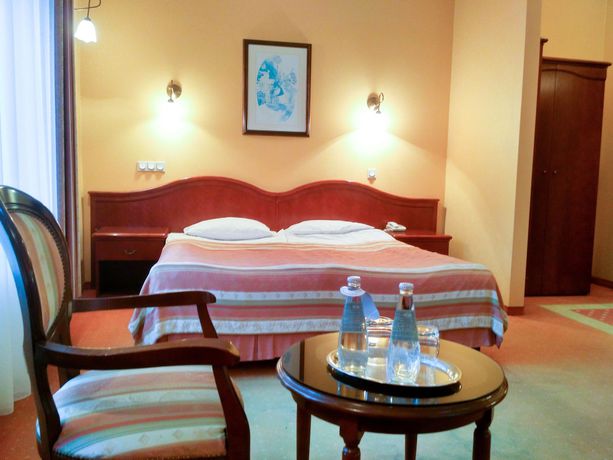 Imagen de la habitación del Hotel Villa Royal, Ostr&oacute;w Wielkopolski. Foto 9