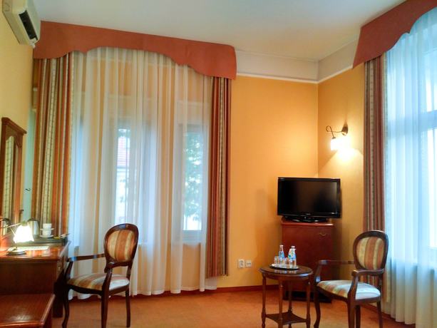 Imagen de la habitación del Hotel Villa Royal, Ostr&oacute;w Wielkopolski. Foto 10