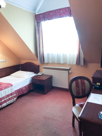 Imagen de la habitación del Hotel Villa Royal, Ostr&oacute;w Wielkopolski. Foto 13