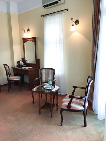 Imagen de la habitación del Hotel Villa Royal, Ostr&oacute;w Wielkopolski. Foto 15