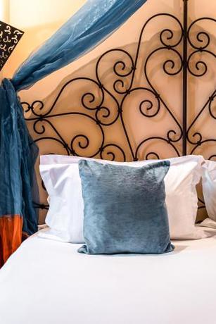 Imagen de la habitación del Hotel Villa Royale Montsouris. Foto 17