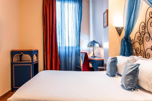 Imagen de la habitación del Hotel Villa Royale Montsouris. Foto 18