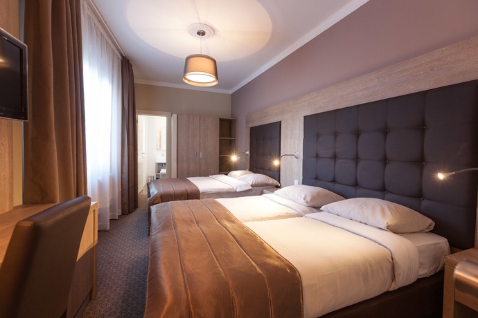 Imagen de la habitación del Hotel Villa Royale, Sint-Joost-ten-Node. Foto 13