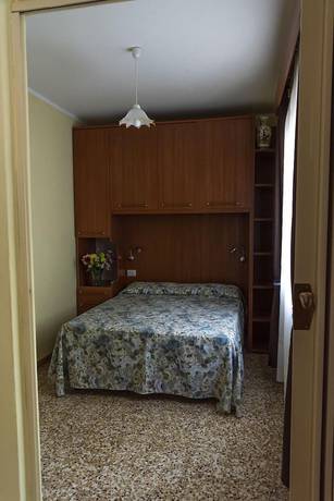 Imagen de la habitación del Hotel Villa Ruscello. Foto 6