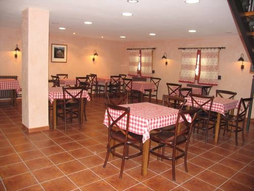 Imagen del bar/restaurante del Hotel Villa Russell. Foto 2