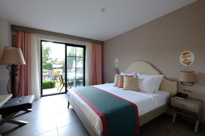 Imagen de la habitación del Hotel Villa Rustica. Foto 9