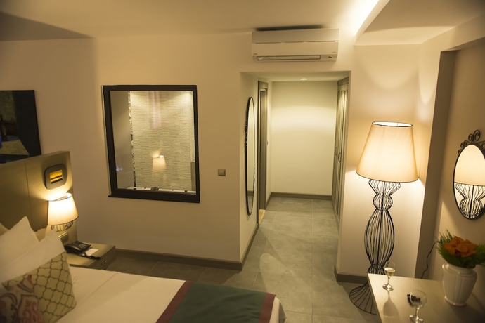 Imagen de la habitación del Hotel Villa Rustica. Foto 14