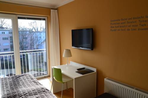 Imagen de la habitación del Hotel Villa R&uuml;ckert. Foto 11