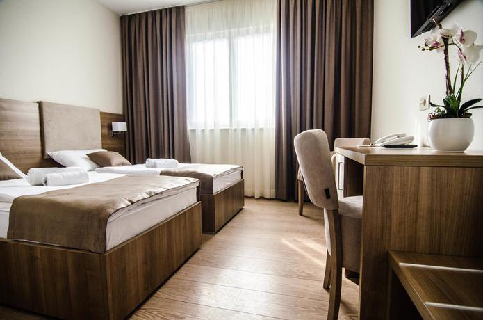 Imagen de la habitación del Hotel Villa Ruza. Foto 7