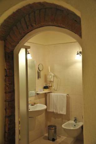 Imagen de la habitación del Hotel Villa S Michele. Foto 17