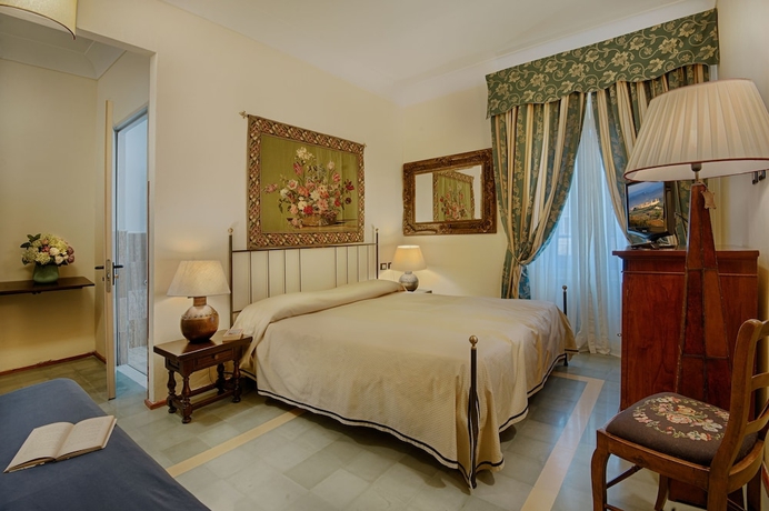 Imagen de la habitación del Hotel Villa Sabolini. Foto 11