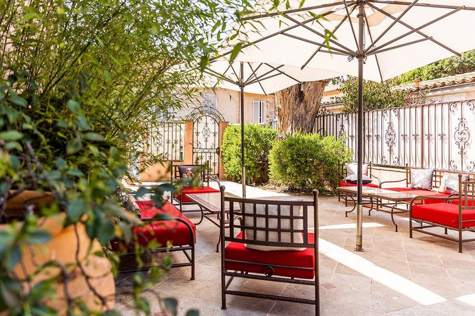 Imagen de los exteriores del Hotel Villa Sainte Anne. Foto 12
