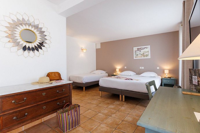 Imagen de la habitación del Hotel Villa Sainte Anne. Foto 5