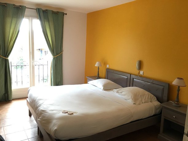 Imagen de la habitación del Hotel Villa Sainte Anne. Foto 10